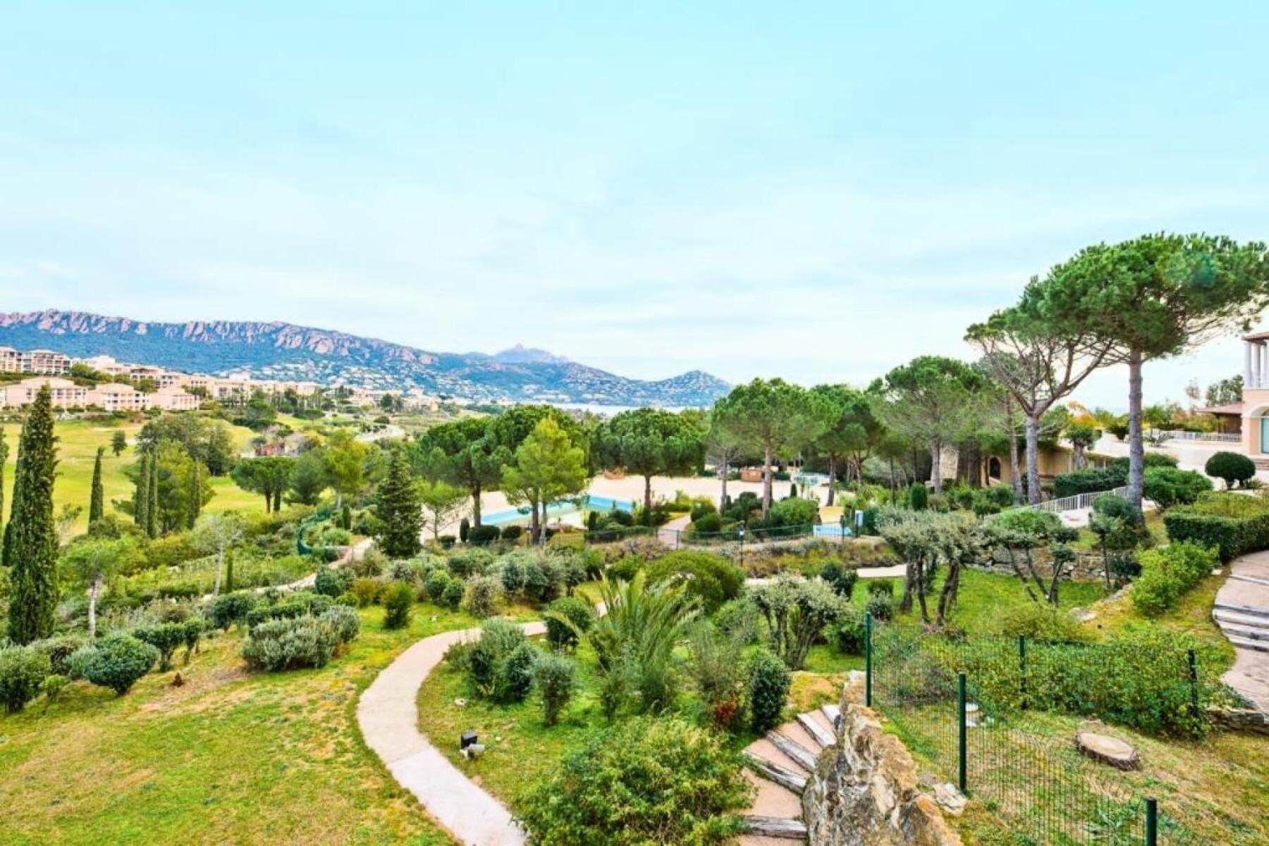 Residence Le Hameau De Cap Esterel - Maeva Home - Appartement 2 Pieces 5 Personnes - Selection Mae-1109 Saint-Raphaël Dış mekan fotoğraf