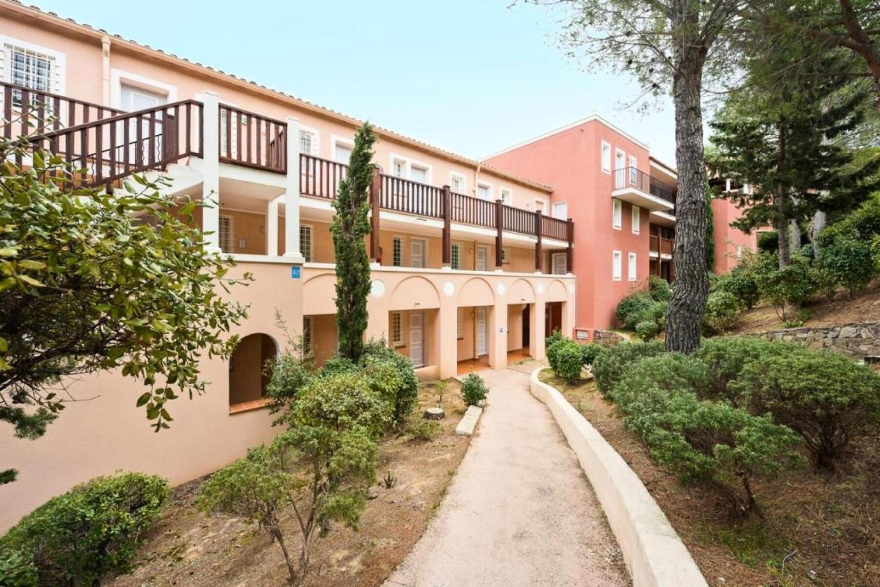 Residence Le Hameau De Cap Esterel - Maeva Home - Appartement 2 Pieces 5 Personnes - Selection Mae-1109 Saint-Raphaël Dış mekan fotoğraf